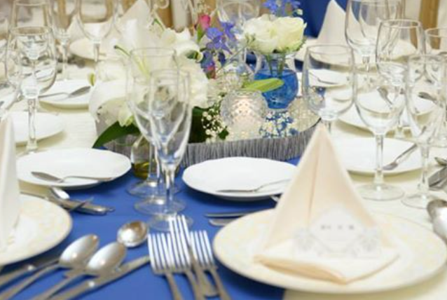 結婚式テーブルランナーブルー