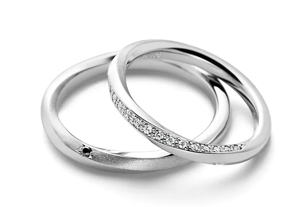 EXELCO DIAMOND（エクセルコダイヤモンド）　結婚指輪　